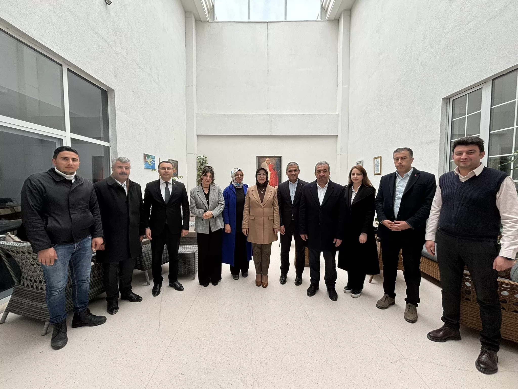 Ak Parti Sivas Milletvekili Rukiye Toy Altınyayla ilçesine bir dizi ziyarette bulundu